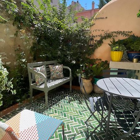 Petit Patio - 2 Chambres - Centre Ville - Climatisation 卡西斯 外观 照片