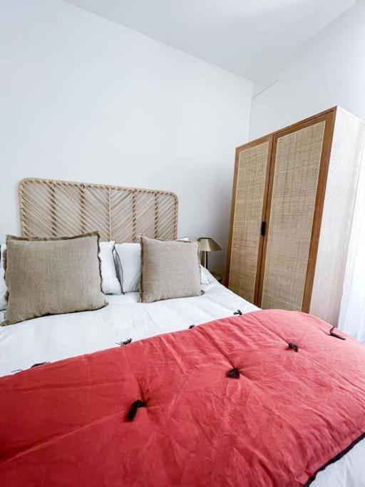 Petit Patio - 2 Chambres - Centre Ville - Climatisation 卡西斯 外观 照片